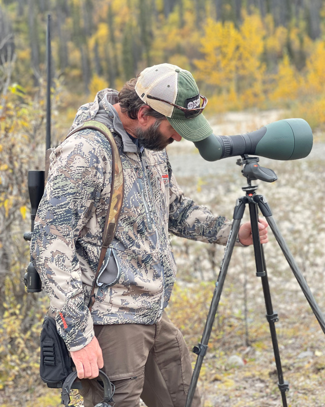 Carr-on-spoting-scope-1